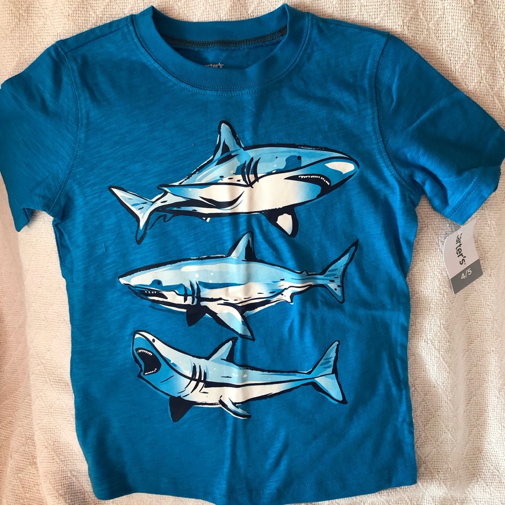 NEW Boys Shark Tee Shirt Size 4/5